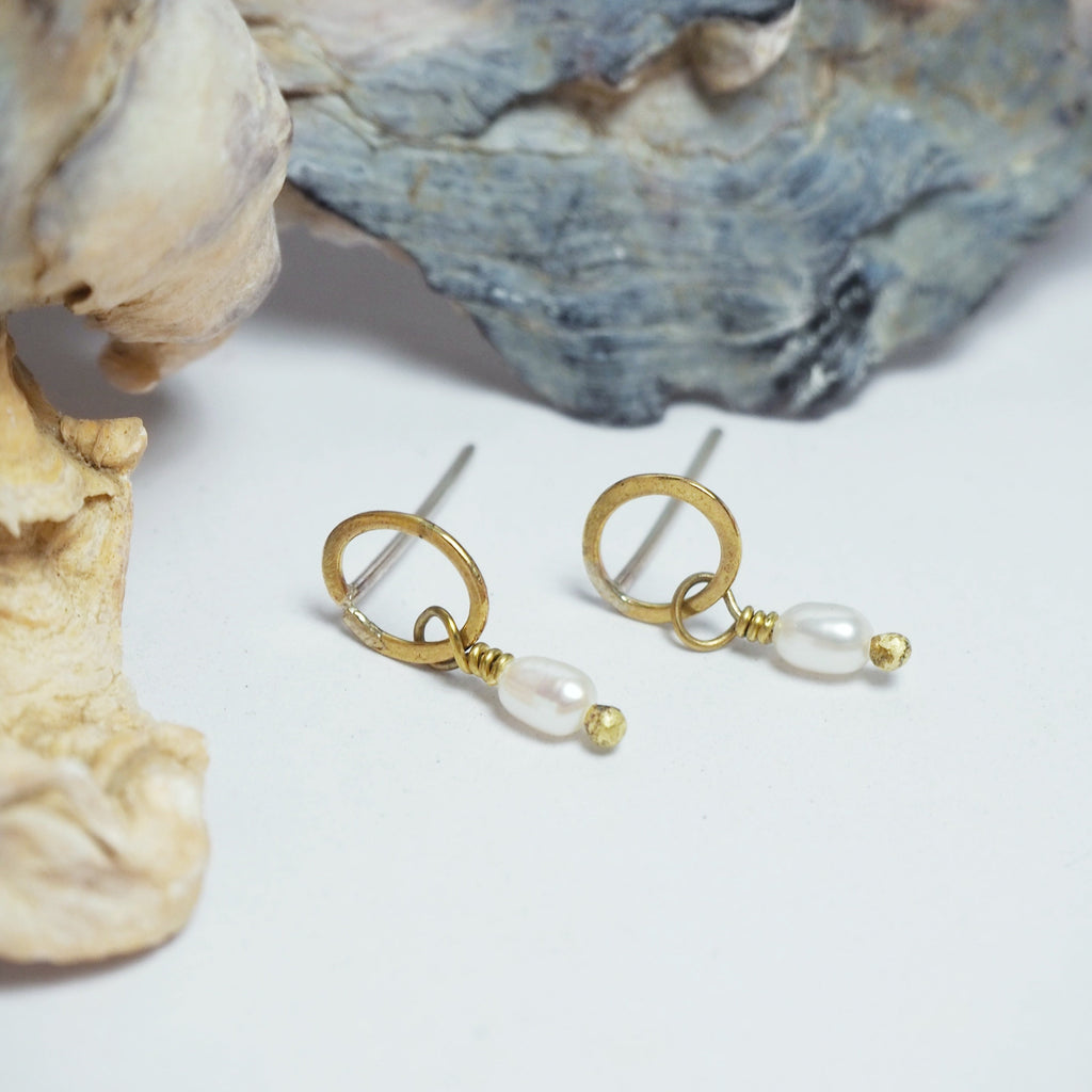 FEMME Tiny Drop Earrings