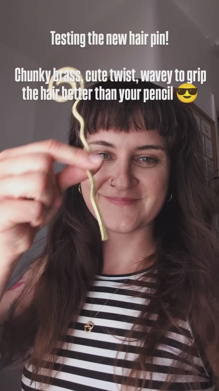 ANTIK Hair Pin (Stick)
