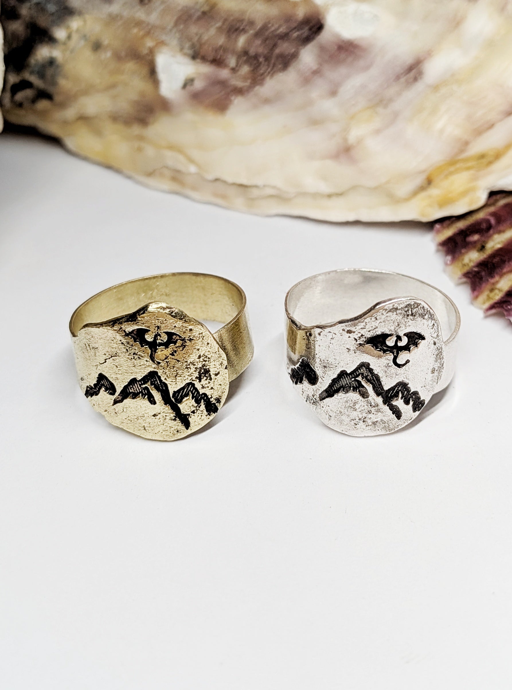 COVEN Adjustable Fantasy Dragon / Star Ring