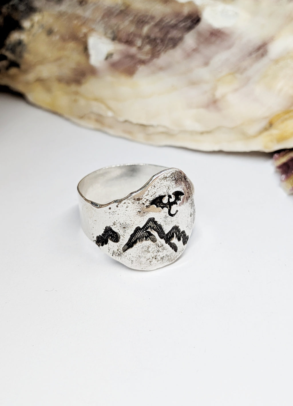 COVEN Adjustable Fantasy Dragon / Star Ring