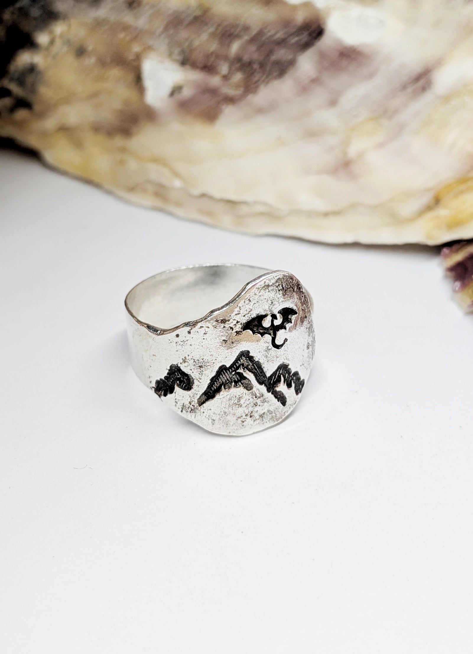COVEN Adjustable Fantasy Dragon / Star Ring