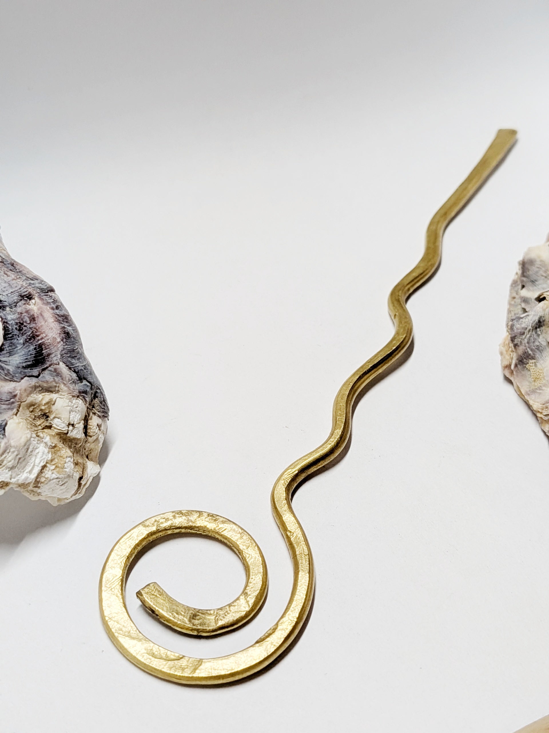 ANTIK Hair Pin (Stick)