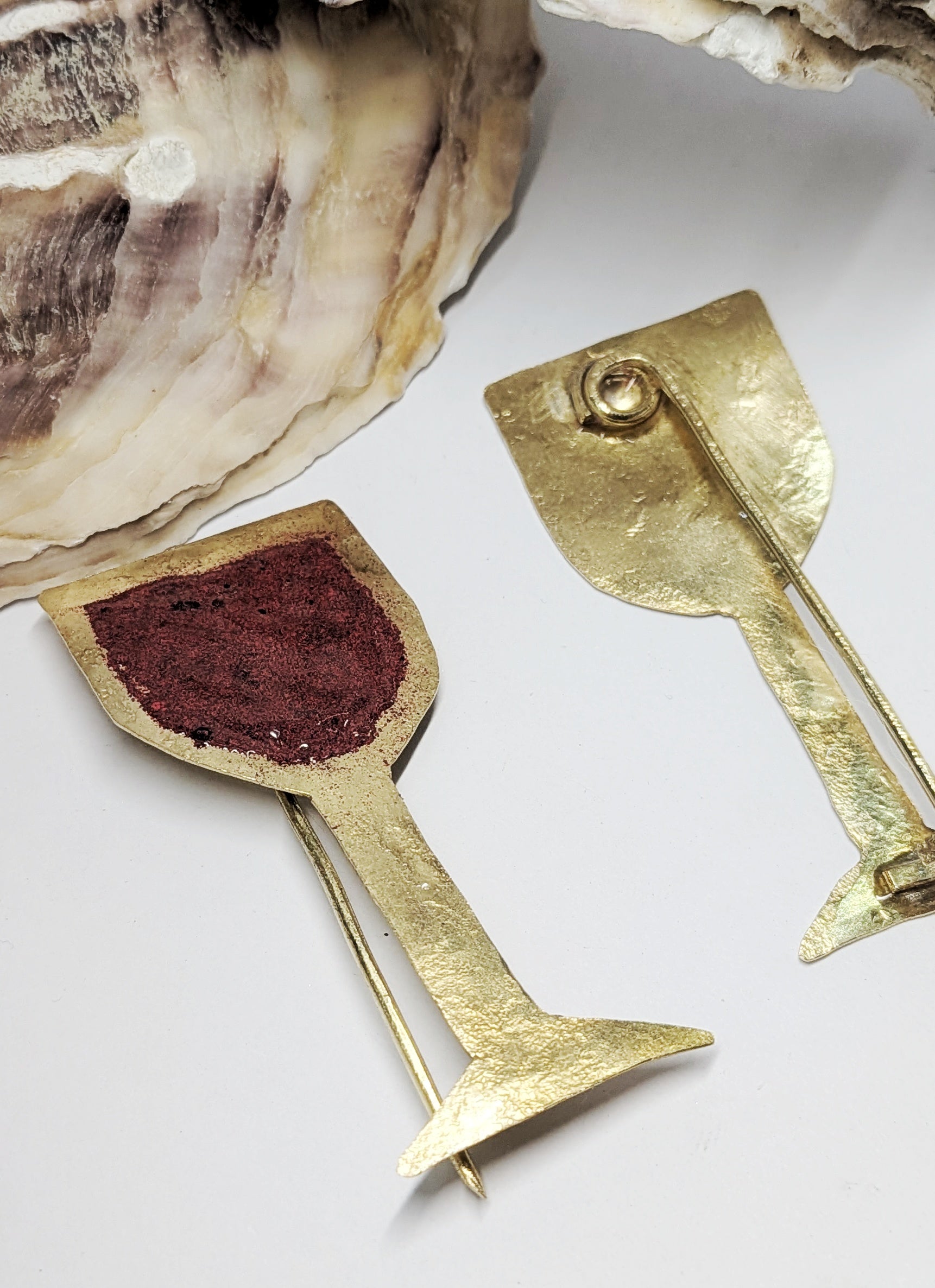 ANTIK Wine Glass Brooch