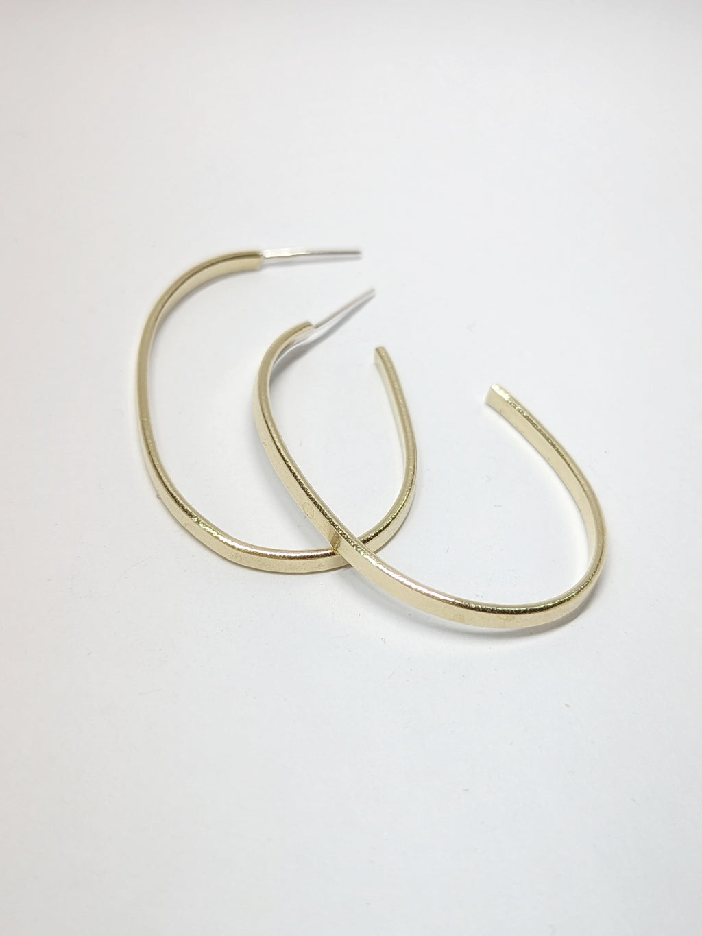 GEO Flat Oval Hoops