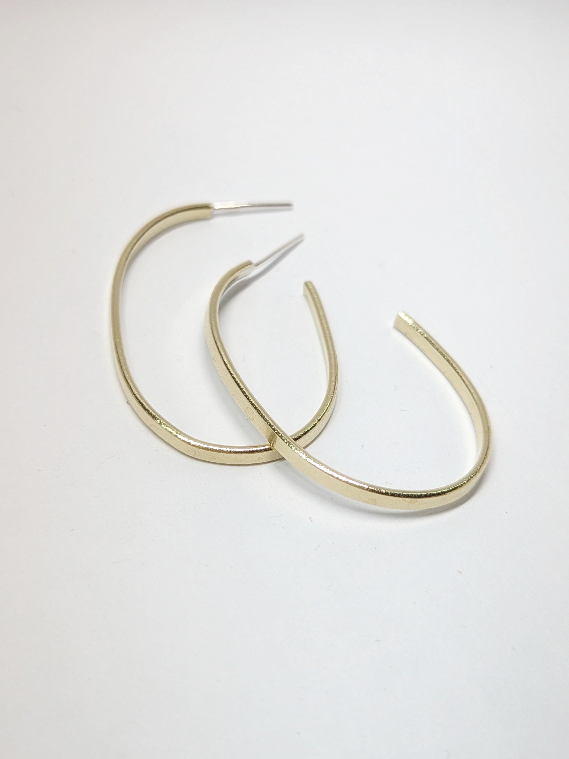 GEO Flat Oval Hoops