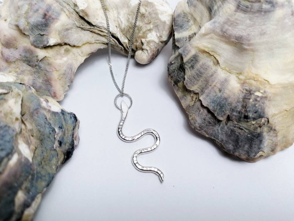 COVEN Snake Necklace